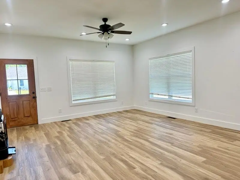 170 Honeysuckle Ln, Sparta, TN 38583 - #3