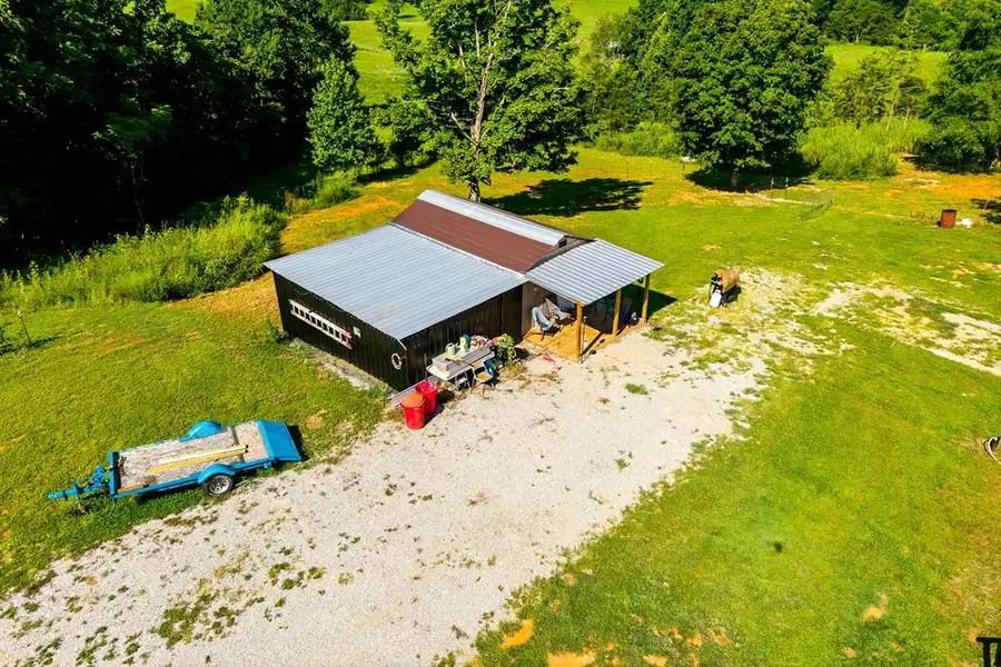 455 Darkey Springs Rd, Walling, TN 38587 - #3