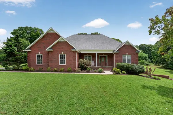 499 Ridge Road, QUEBECK, TN 38579