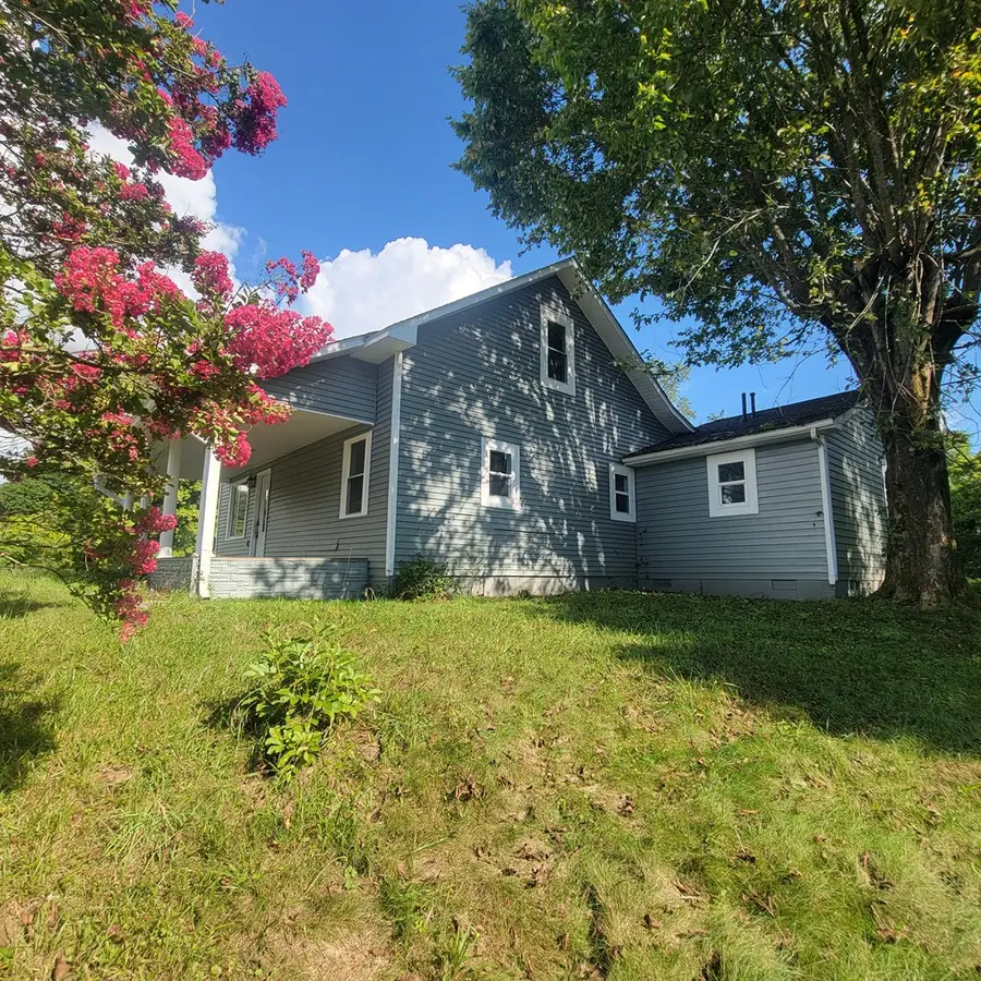 310 Kent Street, Sparta, TN 38583 - #3