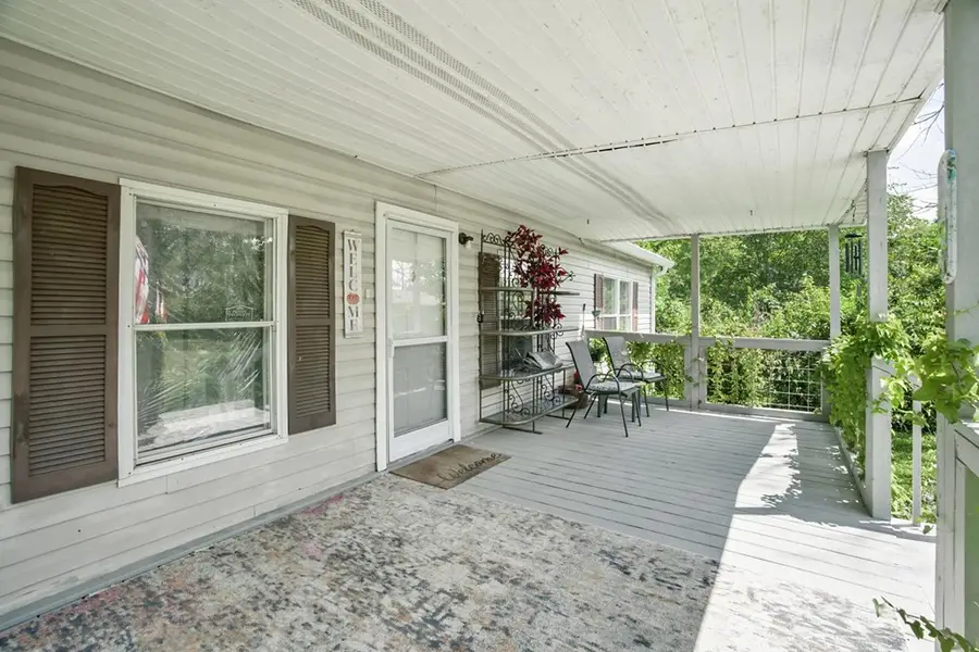 1047 Phillips Drive, Monterey, TN 38574 - #2