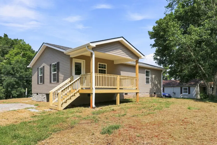 210 Wagoner Street, Sparta, TN 38583 - #2