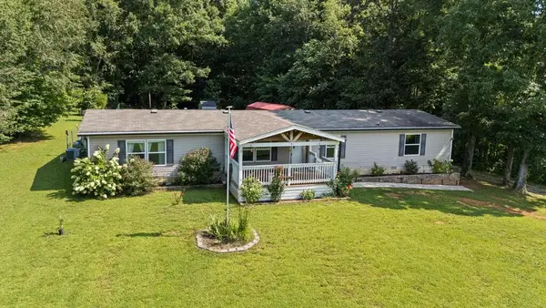 6321 Nash Rd, Baxter, TN 38544