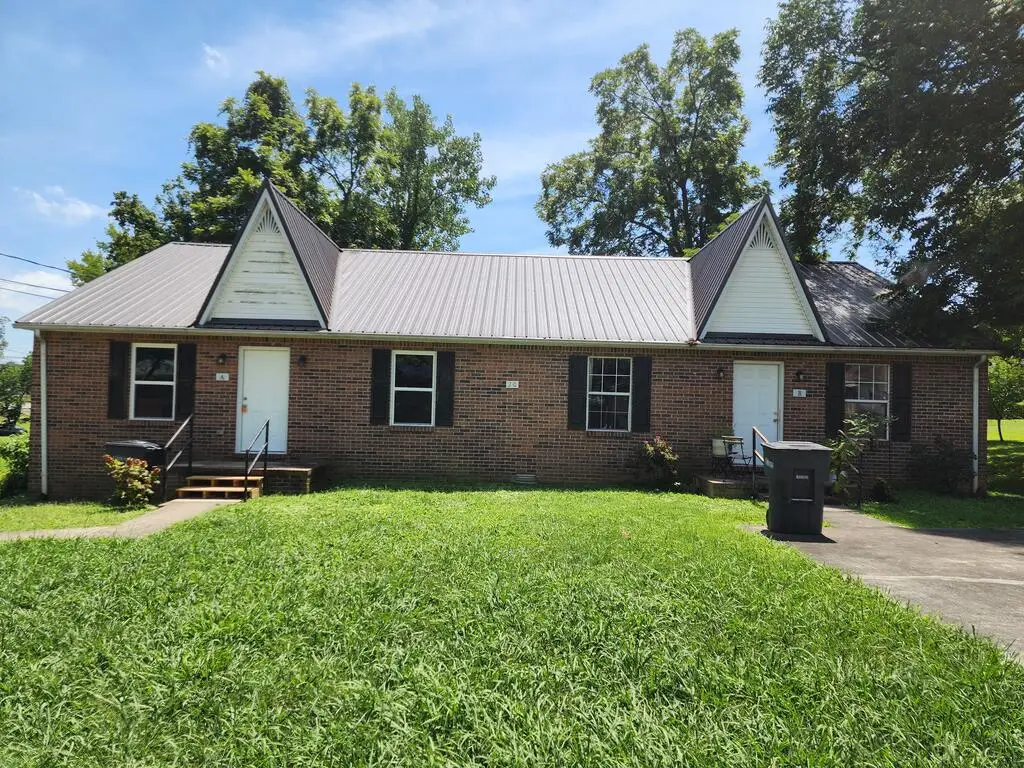 20 W Borden St, Cookeville, TN 38501 - #1