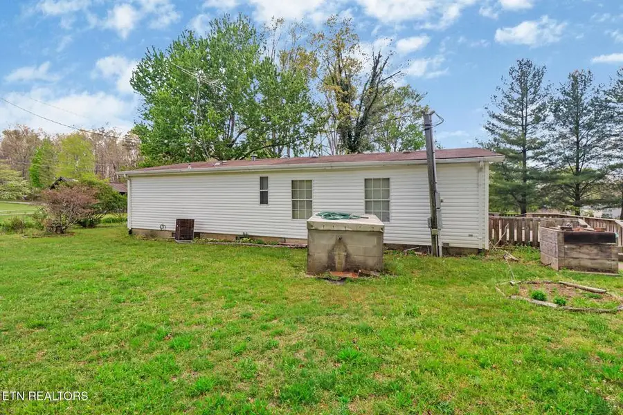 1243 Franklin Lp, Clarkrange, TN 38553 - #3