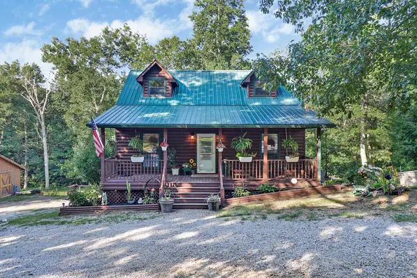 358 Red Oak Dr, Jamestown, TN 38556
