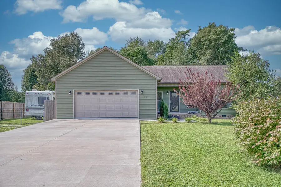 371 Autumn Hill Dr, Rickman, TN 38580 - #3