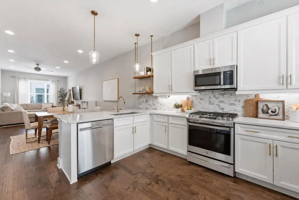 503 Vernon Cir, Nashville, TN 37209-1383 - #1