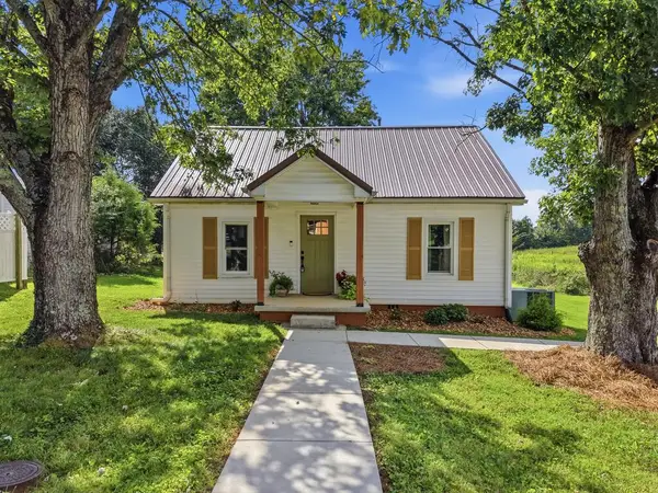206 Slash Lane, SPARTA, TN 38583