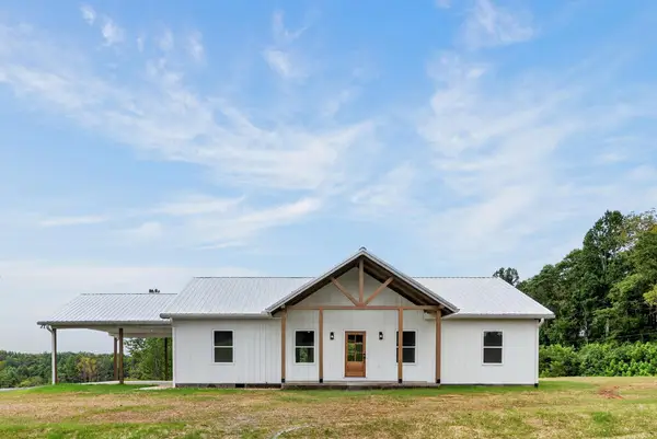 4081 New Hope Rd, Celina, TN 38551