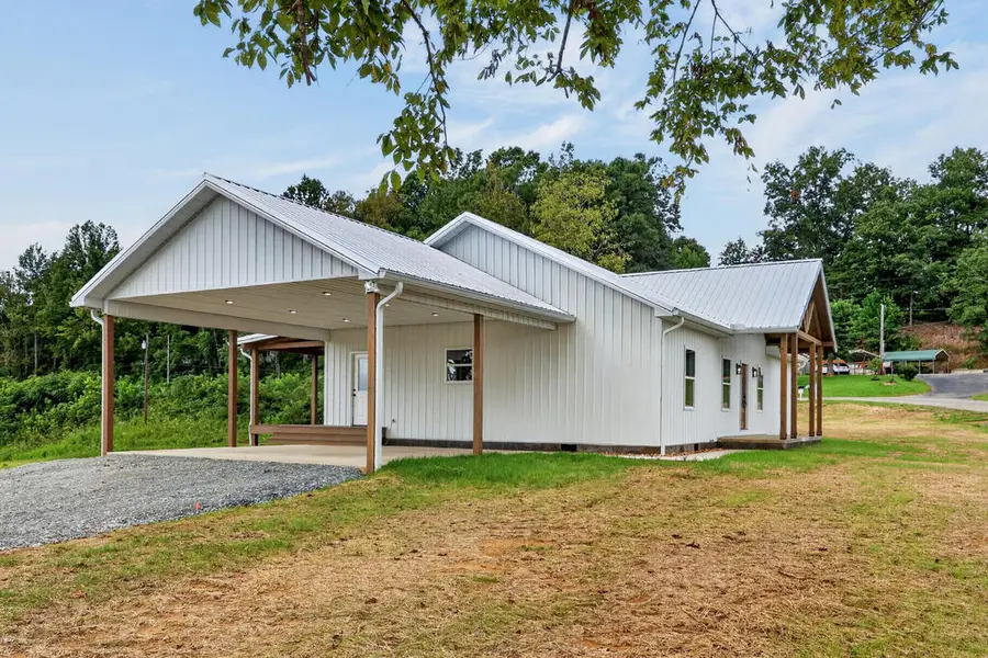 4081 New Hope Rd, Celina, TN 38551 - #3