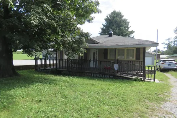 352 N Spring Street, SPARTA, TN 38583