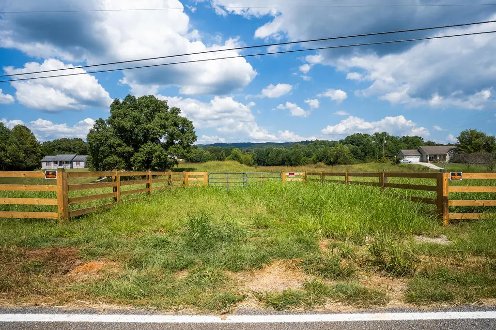 1410 Cherry Creek Rd, Sparta, TN 38583 - #1