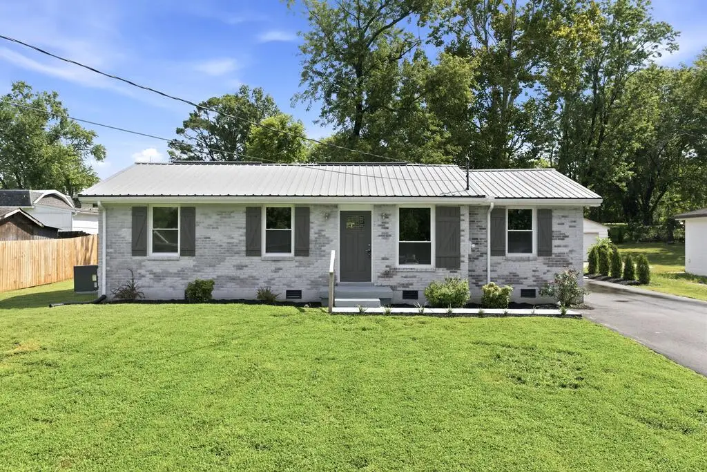 1005 Bettie Dr, Old Hickory, TN 37138-3315 - #1