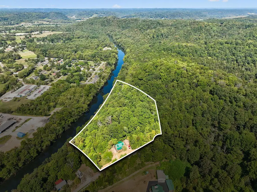 161 Obey River Ln, Celina, TN 38551 - #2