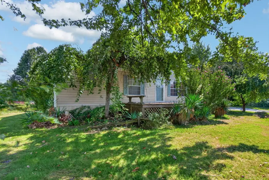 135 Cedar Lane, Allons, TN 38541 - #3