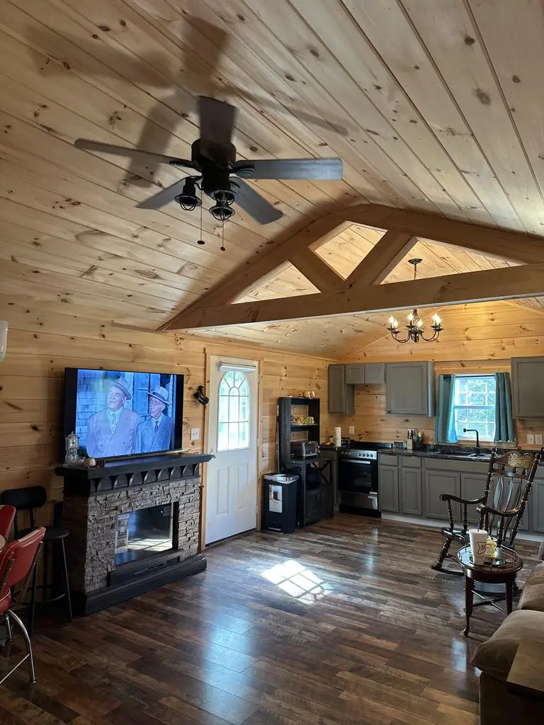 3004 Pricetown Rd, Whitleyville, TN 38588 - #3