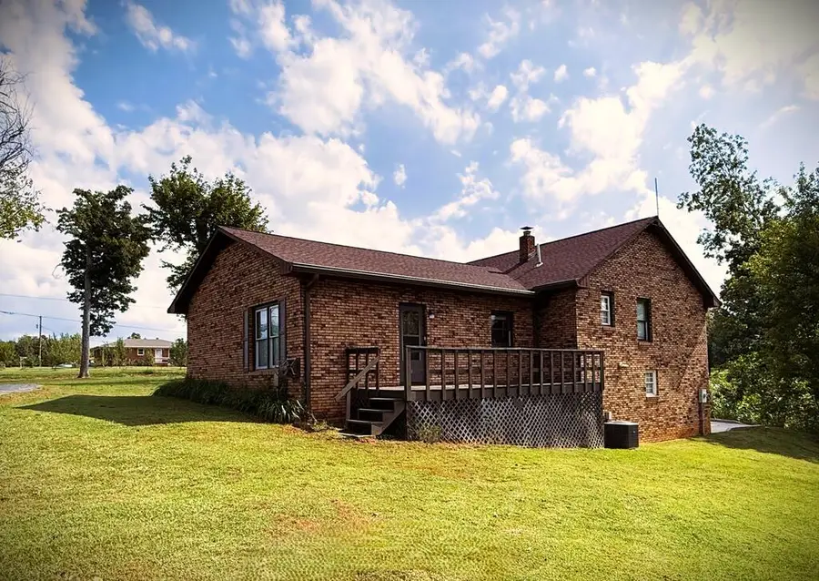 2239 Hilham Hwy, Livingston, TN 38570 - #3