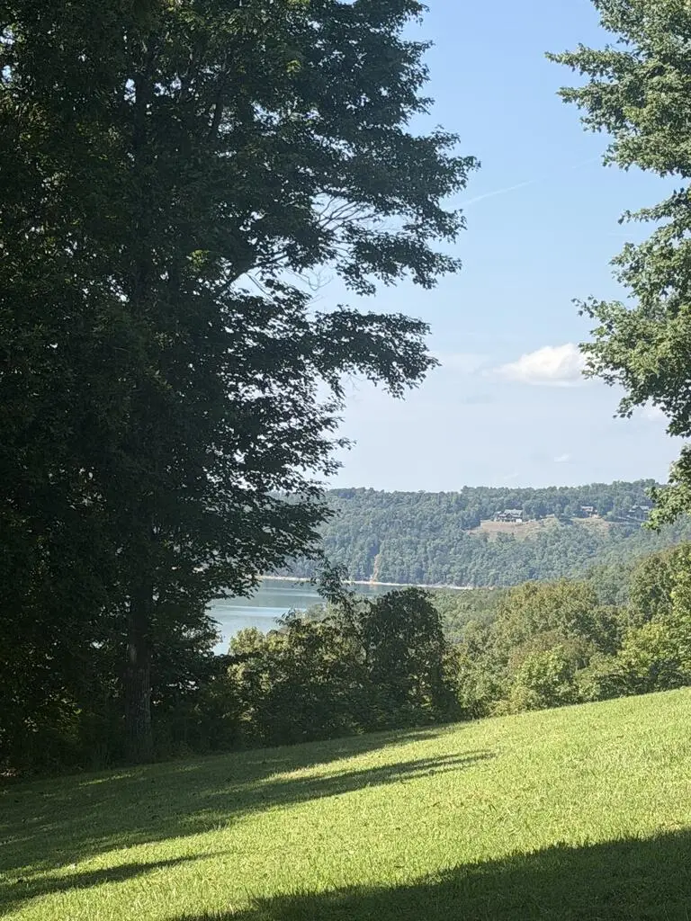 6219 Oak Hill Rd., Byrdstown, TN 38549 - #1