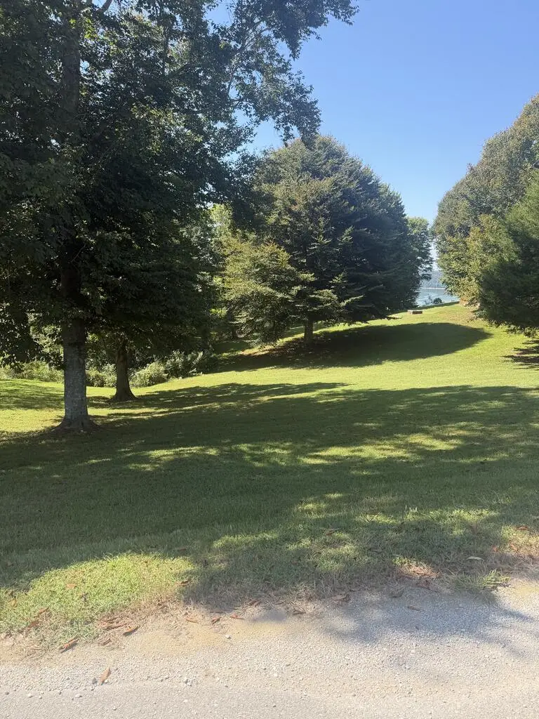 6219 Oak Hill Rd., Byrdstown, TN 38549 - #2