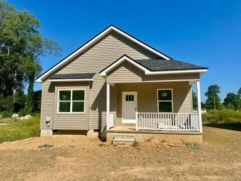 560 Gracie Street, LIVINGSTON, TN 38570