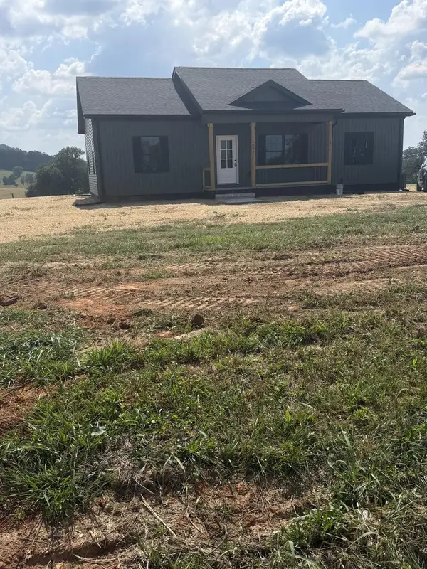 2003 Duck Pond Rd., SPARTA, TN 38583