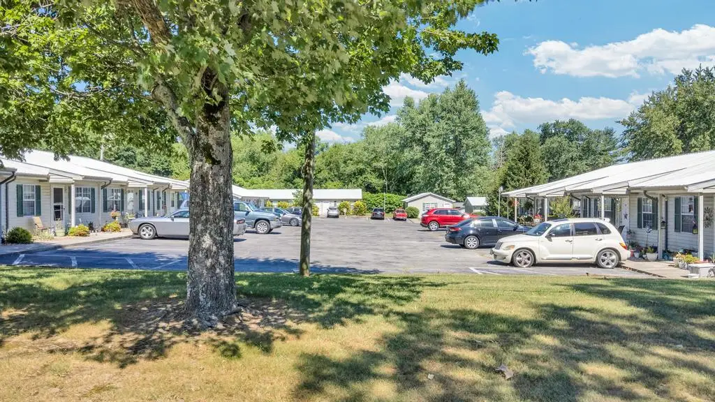 340 Briar Ave, Jamestown, TN 38556 - #1