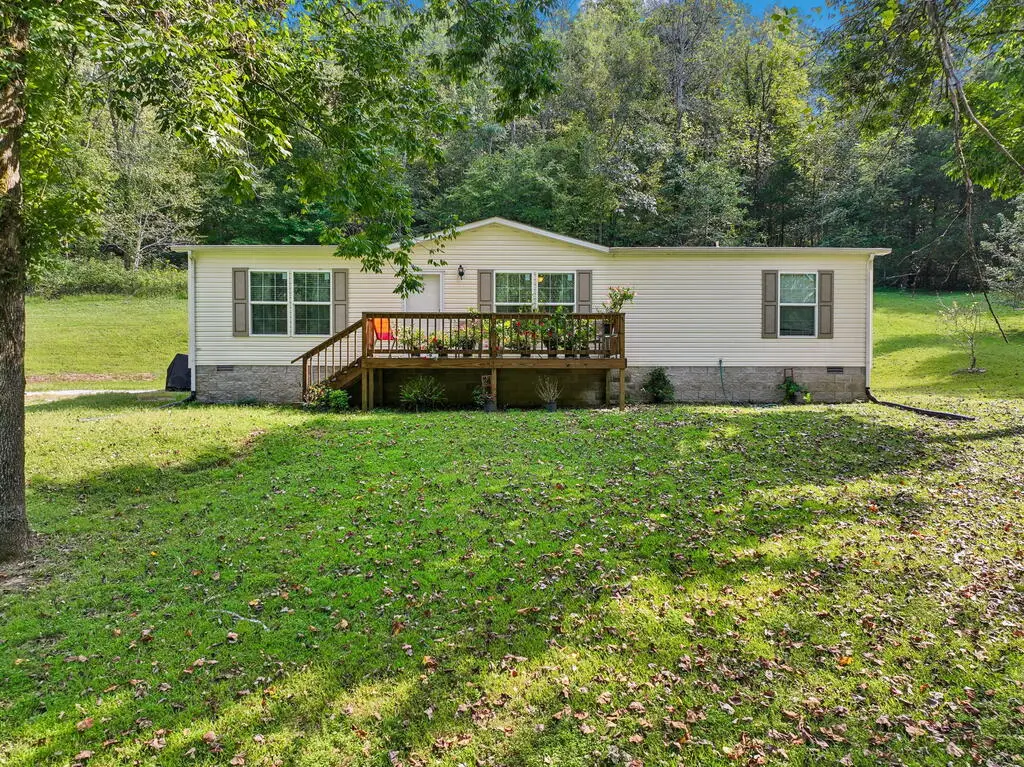 112 Austin Hollow Rd, Pleasant Shade, TN 37145 - #1