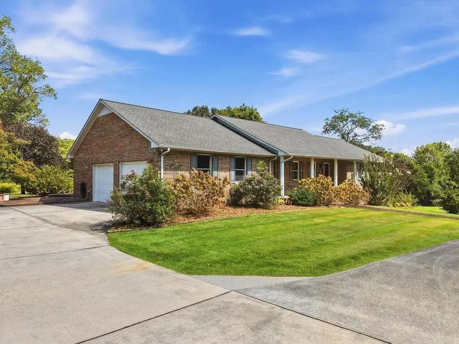 595 Clear Valley Rd., Cookeville, TN 38501 - #3