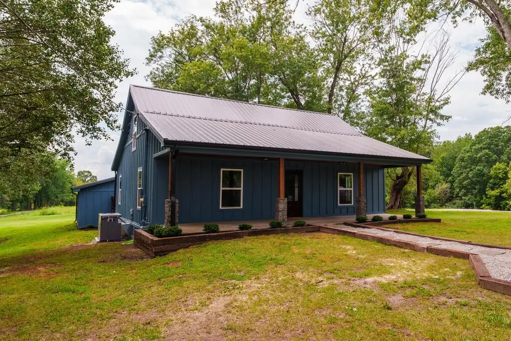151 Hawkins Rd, Livingston, TN 38570 - #1