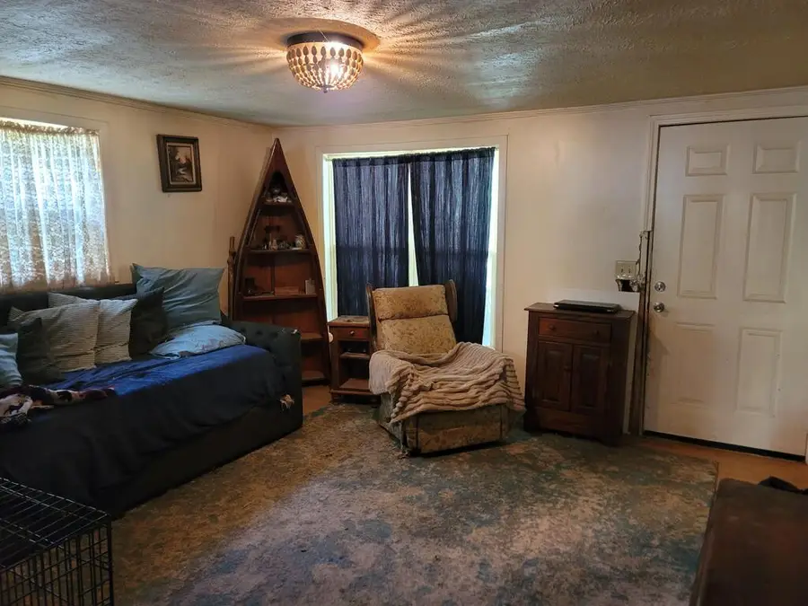 2054 Wildcat Rd., Sparta, TN 38583 - #2