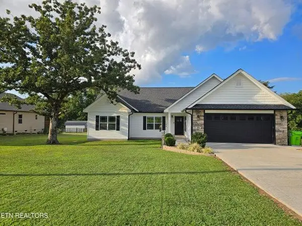 35 Perry Creek Drive, CROSSVILLE, TN 38572