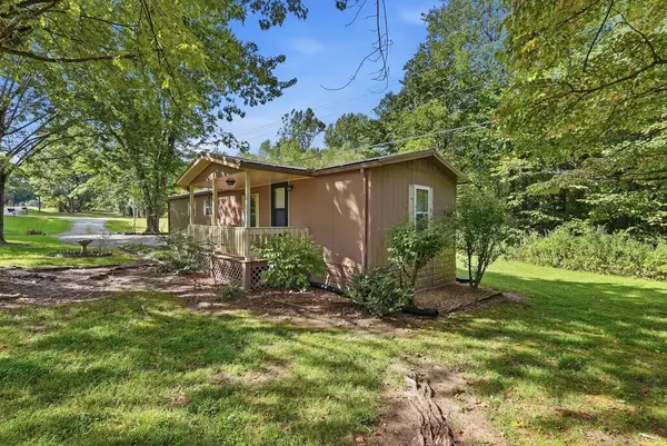 328 Corolla Rd, SPARTA, TN 38583