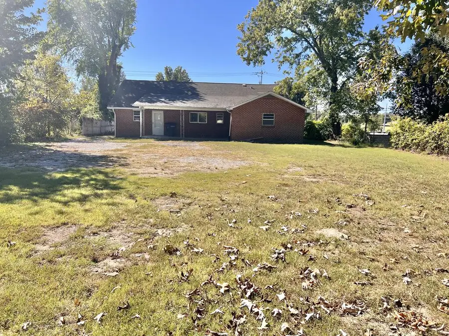 671 W Stevens St, Cookeville, TN 38501 - #3
