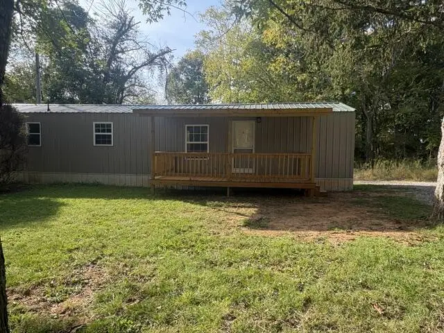 282 Campground Rd, Livingston, TN 38570 - #1
