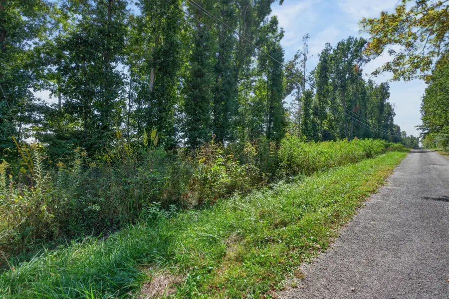 32 Swift Acres Farm Ln, Crossville, TN 38571 - #2