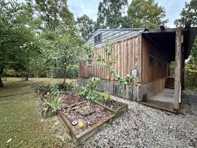 1324 W James White Rd, Celina, TN 38551 - #3