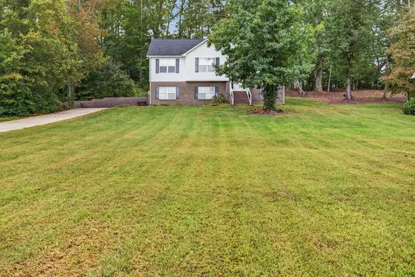 1613 Farmington Drive, COOKEVILLE, TN 38501
