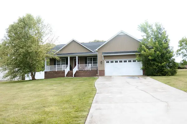 558 Village Road, COOKEVILLE, TN 38506