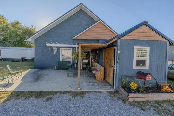 310 Main Street, Celina, TN 38551