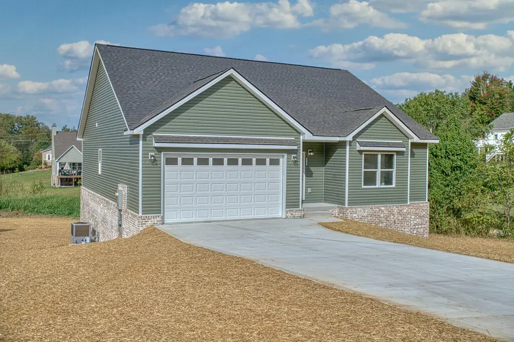 3522 Brookstone Dr, Cookeville, TN 38506 - #1