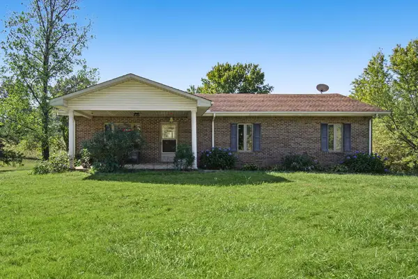 2437 Hilham Hwy, Hilham, TN 38568