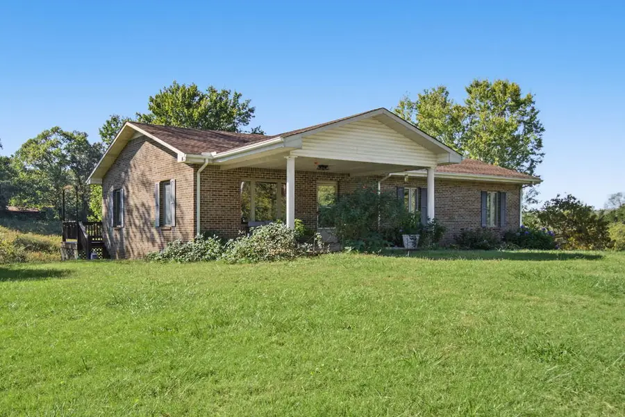 2437 Hilham Hwy, Hilham, TN 38568 - #2