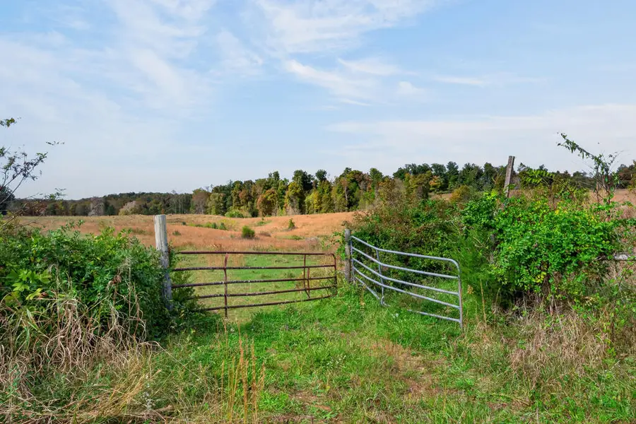 1202 Hilham Hwy, Livingston, TN 38570 - #3