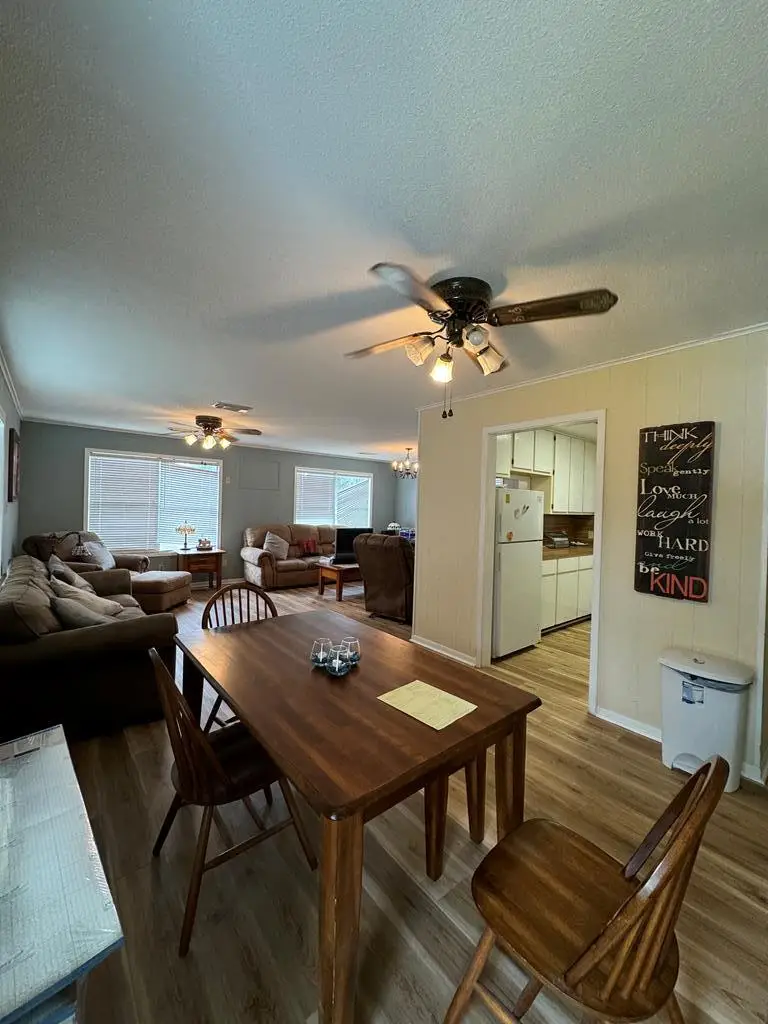 82 Trout Street, Palacios, TX 77465 - #3