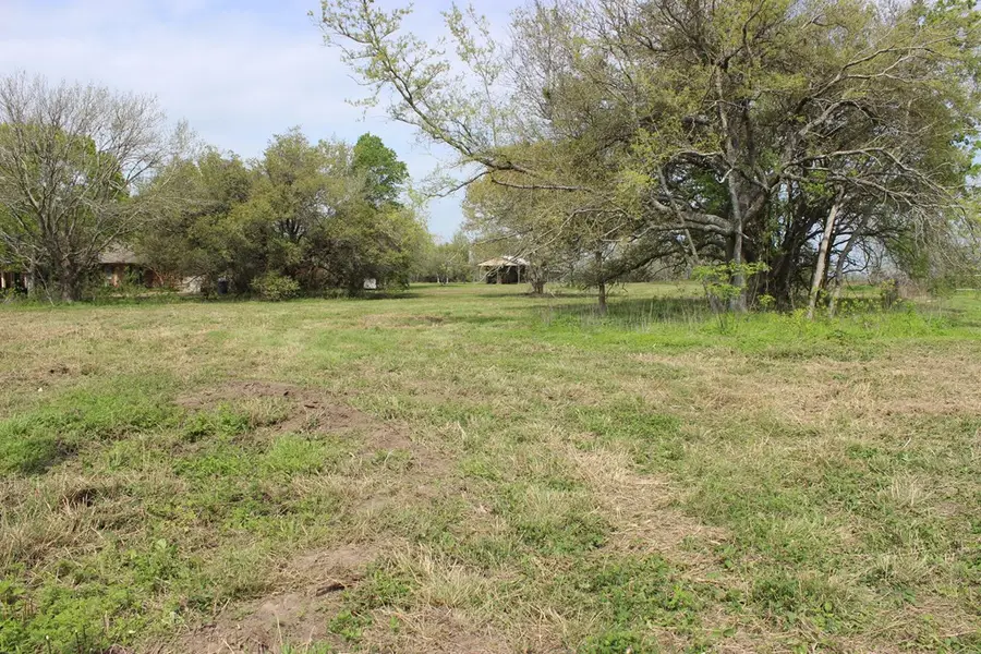 852 CR 303, Palacios, TX 77465 - #2