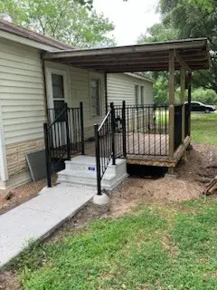 355 8TH, Markham, TX 77456 - #2