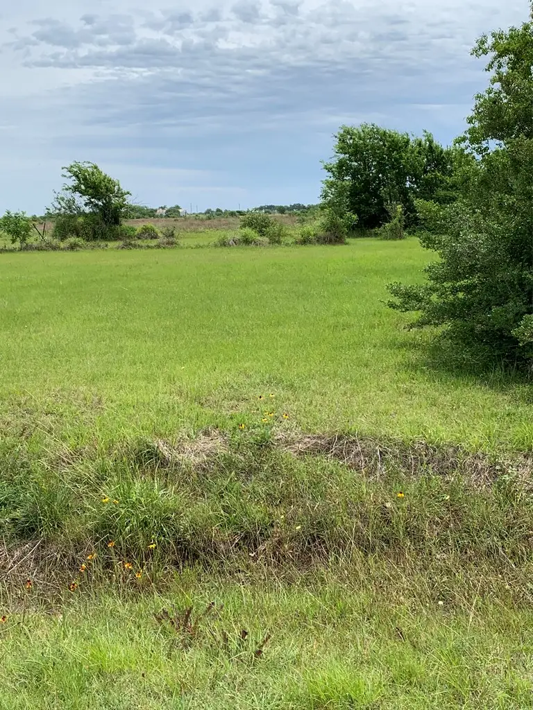 1140 West Bayshore Dr., Palacios, TX 77465 - #3