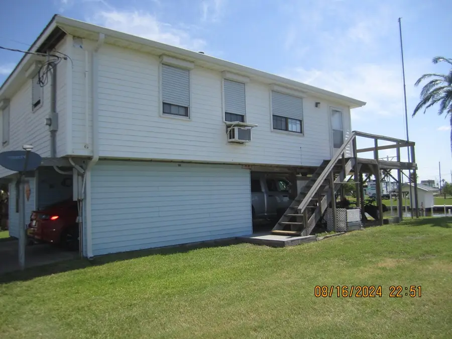 135 CR 200 Seabreeze, Sargent, TX 77414 - #3