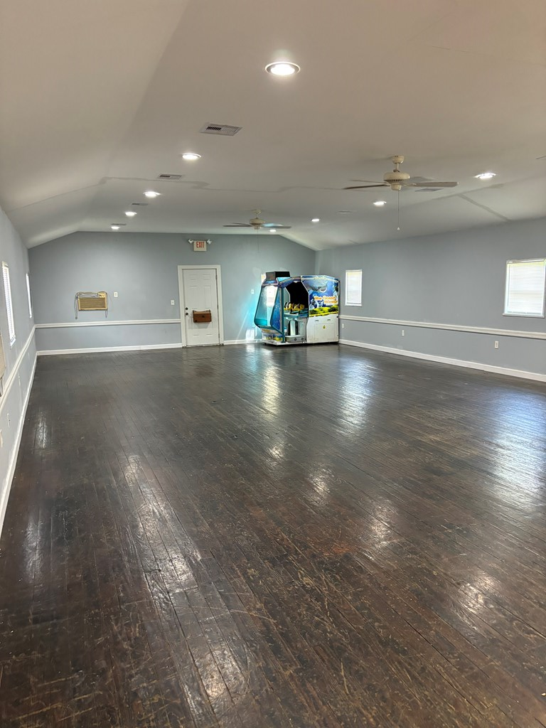 REDUCED 200 Commerce Ave, Palacios, TX 77465 - #3